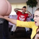 BrazzersExxtra – Aubree Valentine & Abigaiil Morris – Horny Cosplay Cutie Fists Gorgeous Ginger Goddess_687331d26b7e0.jpeg