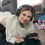 ExxxtraSmall – Aria Banks – Cum Get Me_687348e6674f3.jpeg