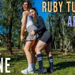 GirlsOutWest 25 07 13 Arcadia And Ruby Tuesday Hole In One_687442db5f51b.jpeg