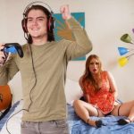 [OopsFamily] Skylar Snow – The Motherfucker_687219eed59b5.jpeg
